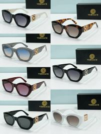 Picture of Versace Sunglasses _SKUfw57303414fw